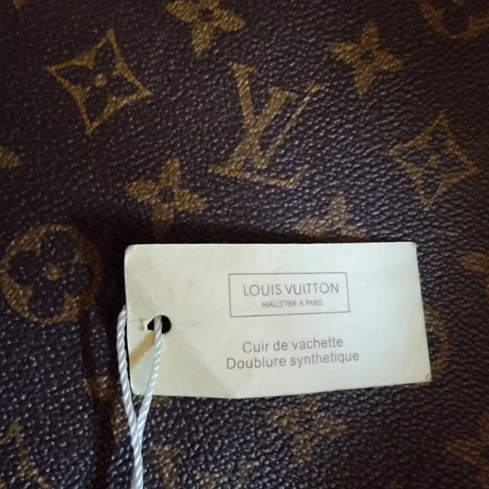 Louis Vuitton Monogram Canvas
